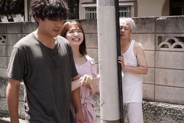 club sex đôi bà xã Anh xã trẻ chuyển đến nơi ở mới nào ngờ bị gã vô gia cư theo dõi